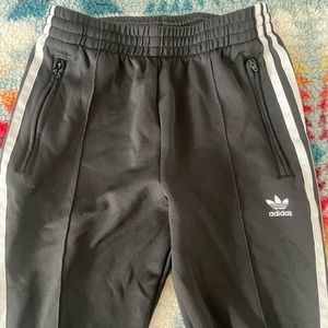 Adidas sweatpants